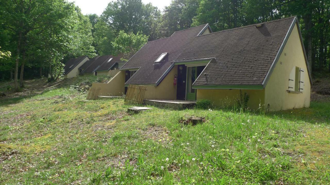 Gites La Foret Chenerailles Bagian luar foto